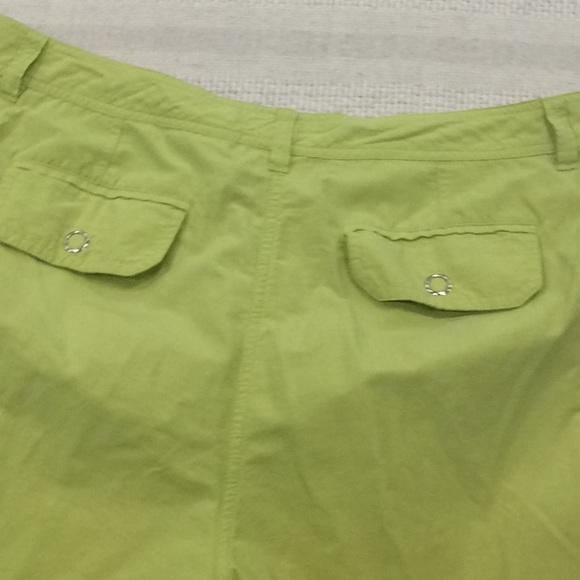 Bundle of 2 Chico’s capris and 1 Peck&Peck capris - Picture 5 of 11